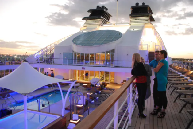 Cruise booking holiday planning